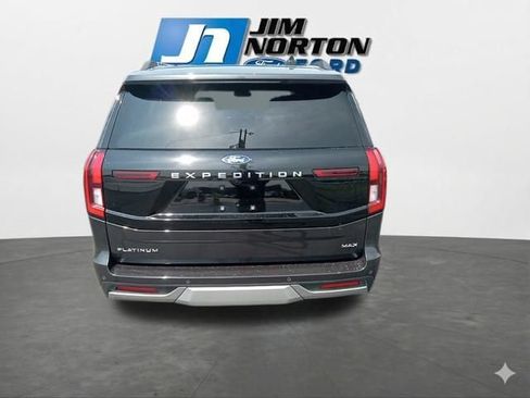 Used 2025 Ford Expedition Max Platinum AWD/4WD image 9