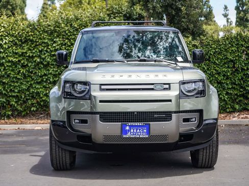 Used 2023 Land Rover Defender 110 X-Dynamic SE AWD/4WD image 2