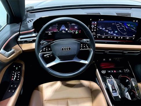 Used 2025 Audi A5 2.0T Premium w/ Convenience Package image 5