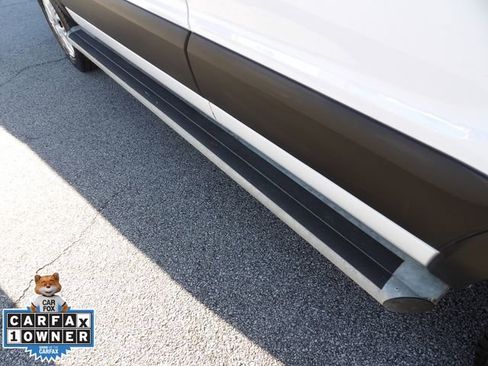 Used 2024 Ford Transit 250 Low Roof w/ Exterior Upgrade Package image 18