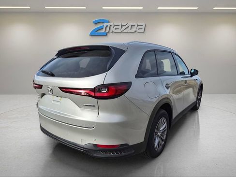 Used 2025 MAZDA CX-90 Plug-In Hybrid w/ Preferred image 5