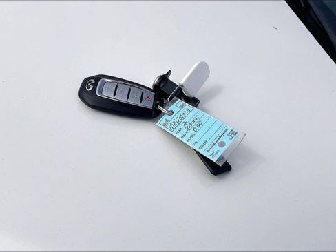 Used 2021 INFINITI Q50 Pure image 12