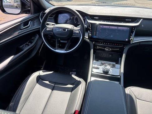 New 2026 Jeep Grand Cherokee L Limited AWD/4WD image 11