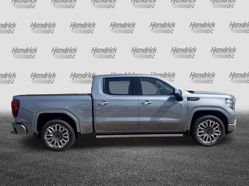 Used 2024 GMC Sierra 1500 Denali Ultimate image 11
