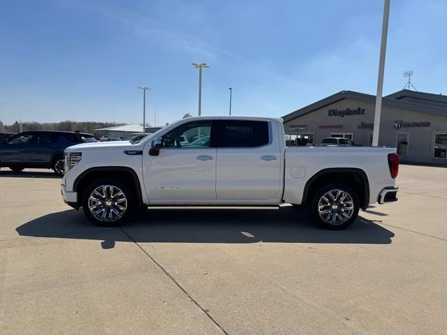 Used 2022 GMC Sierra 1500 Denali w/ Denali Reserve Package AWD/4WD image 4