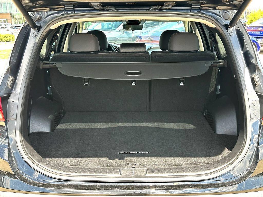 Used 2023 Hyundai Santa Fe SEL FWD image 34