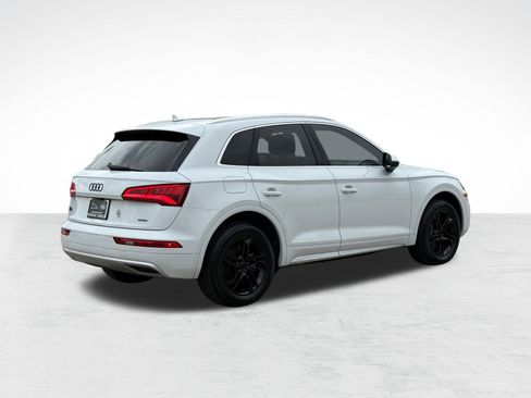 Used 2019 Audi Q5 2.0T Premium w/ Convenience Package image 8