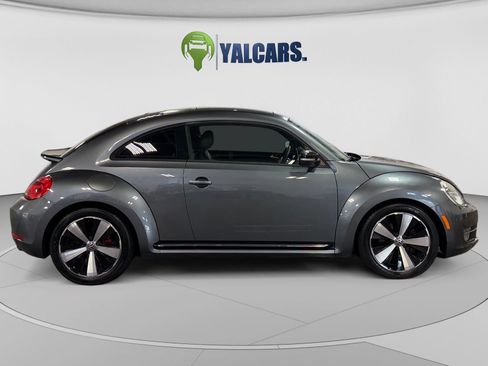 Used 2012 Volkswagen Beetle 2.0T FWD image 6