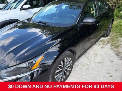 Used 2025 Nissan Altima 2.5 SV