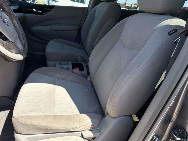 Used 2015 Nissan Quest SV FWD image 16