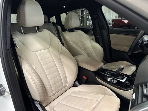 Used 2021 BMW X4 M40i w/ Premium Package AWD/4WD image 32