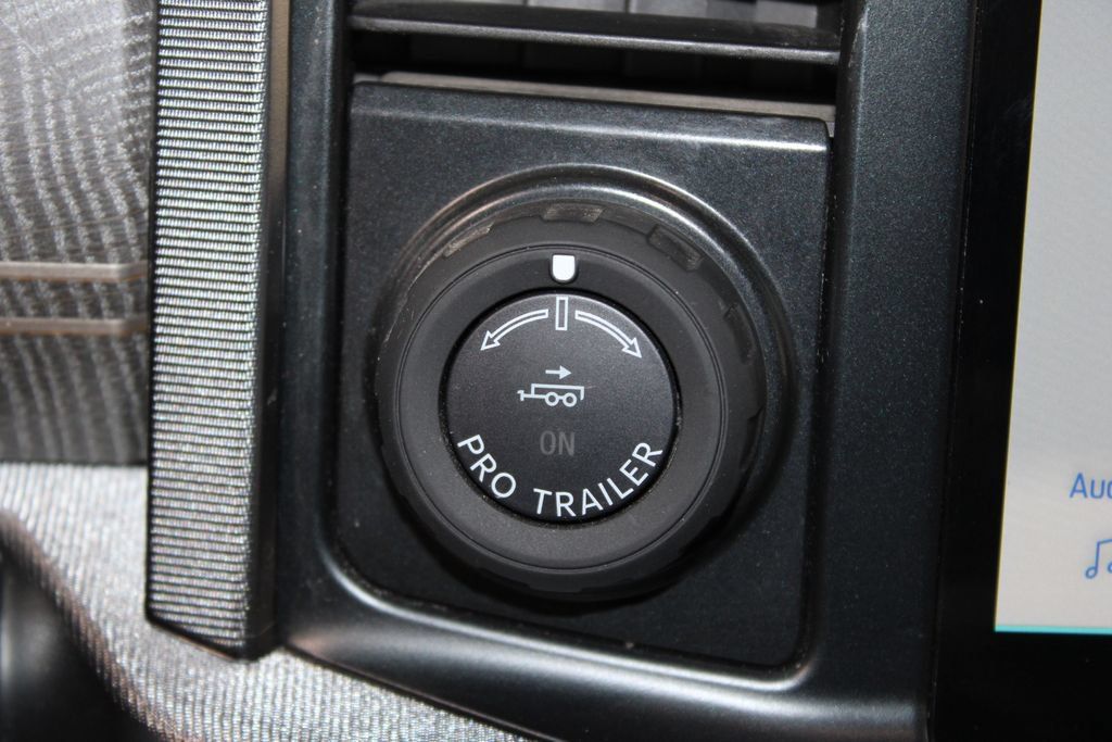 Used 2022 Ford F150 Platinum w/ Equipment Group 701A High AWD/4WD image 50