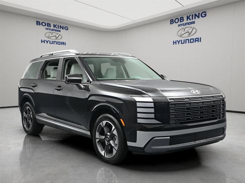 New 2026 Hyundai Palisade Limited FWD image 8