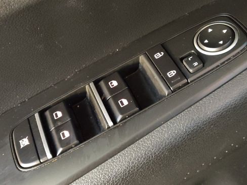 Used 2024 Kia Forte LXS w/ LXS Technology Package image 27