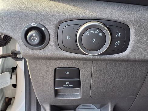 Used 2024 Ford Transit 350 XLT image 18