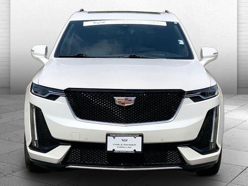 Certified 2025 Cadillac XT6 Sport w/ Technology Package AWD/4WD image 2