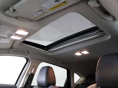 Used 2024 MAZDA CX-5 AWD 2.5 S w/ Preferred Package image 21