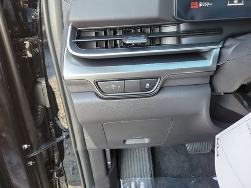 New 2027 Kia Carnival SX w/ Dark Edition Package FWD image 25