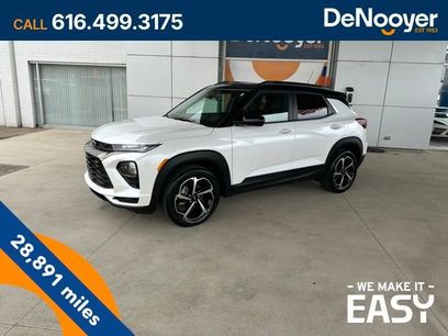 Used 2023 Chevrolet TrailBlazer RS w/ Sun and Liftgate Package