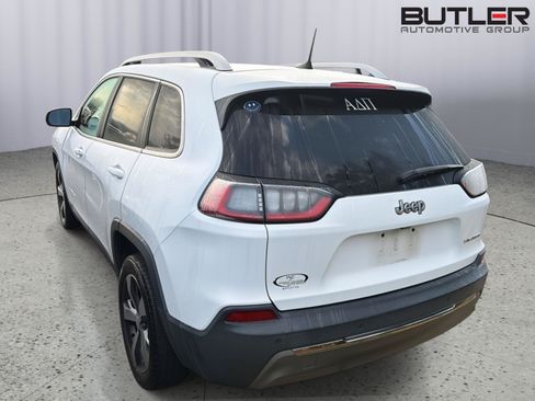 Used 2019 Jeep Cherokee Limited FWD image 10