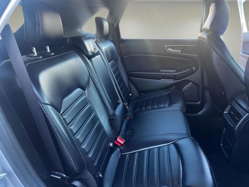 Used 2023 Ford Edge SEL image 30