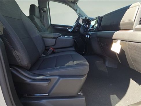 New 2026 GMC Sierra 1500 SLE w/ X31 Off-Road Package image 13