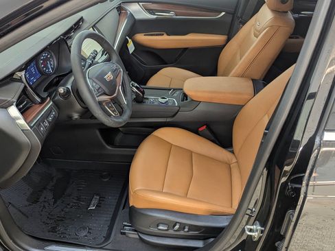 New 2026 Cadillac XT5 Premium Luxury w/ Driver Assist Package AWD/4WD image 23