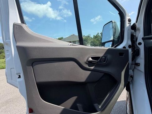 Used 2023 Ford Transit 350 XLT RWD image 9