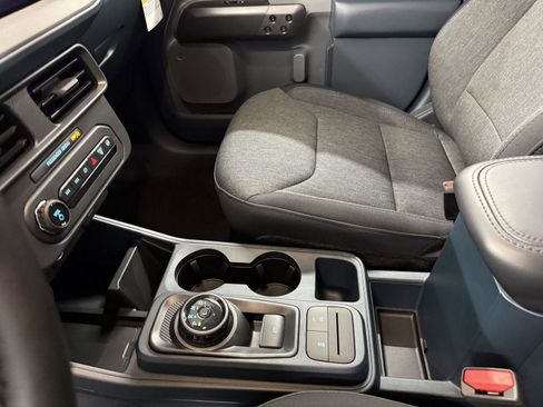 New 2025 Ford Maverick XLT w/ XLT Luxury Package image 16