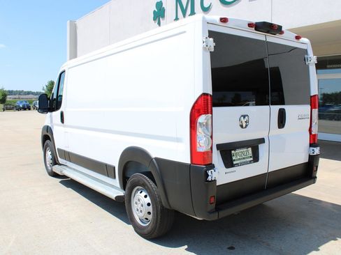 Used 2023 RAM ProMaster 2500 image 9