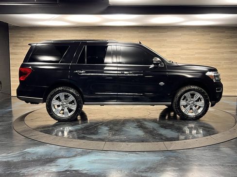 Used 2024 Ford Expedition King Ranch image 17