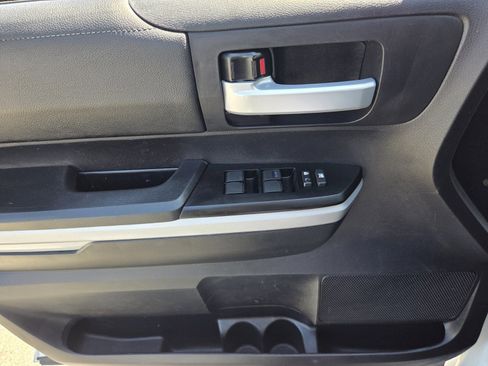 Used 2020 Toyota Tundra SR5 w/ SR5 Leather Package image 25