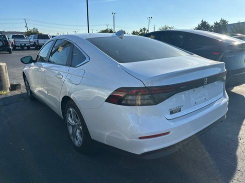 Used 2025 Honda Accord LX image 6