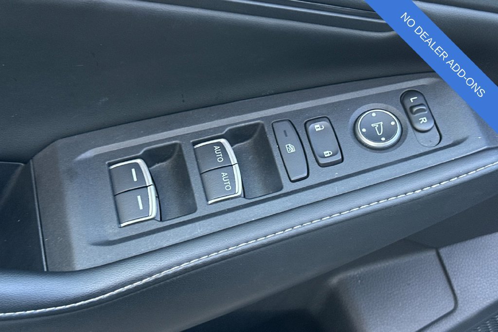 Used 2023 Honda Accord Sport image 12