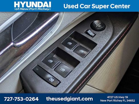 Used 2015 Chevrolet Equinox LT w/ Driver Convenience Package FWD image 27