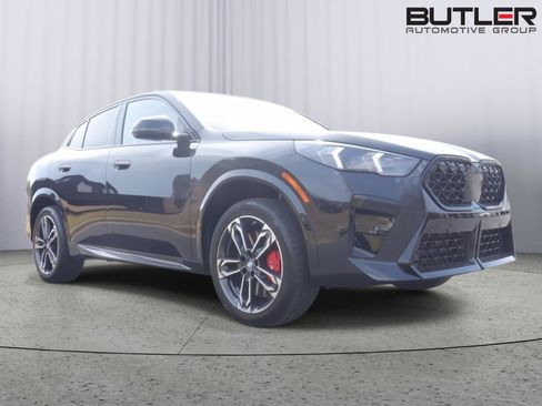 New 2026 BMW X2 xDrive28i w/ Technology Package AWD/4WD image 8