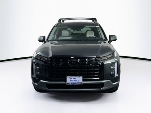 Used 2023 Hyundai Palisade Limited image 2