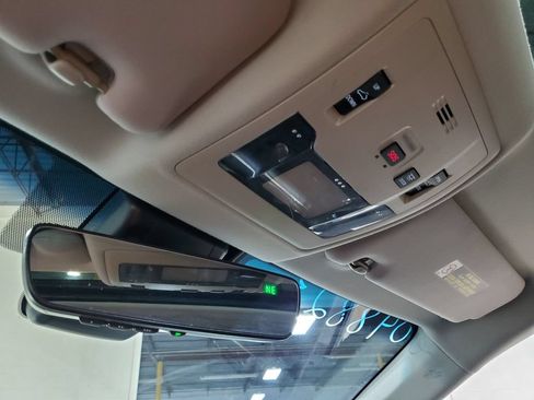 Used 2017 Lexus ES 350 w/ Accessory Package FWD image 35