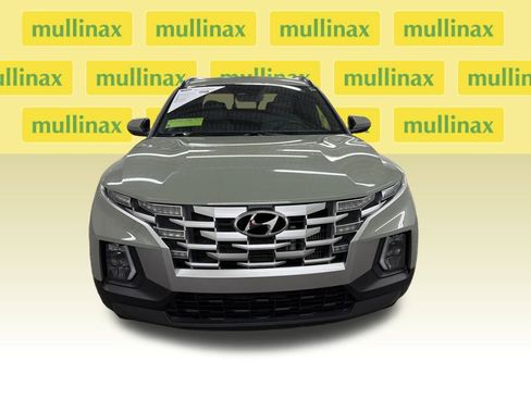 Used 2022 Hyundai Santa Cruz SEL Premium image 16
