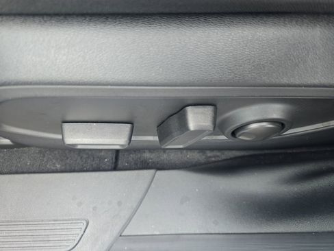 Used 2025 Jeep Wagoneer S Limited image 18