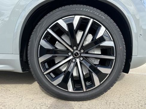 New 2026 Volvo XC90 B6 Ultra AWD/4WD image 9