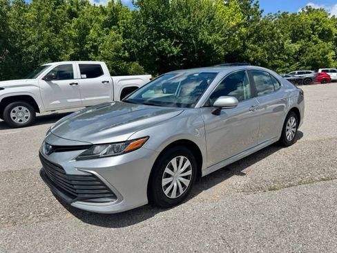 Used 2024 Toyota Camry LE FWD image 1
