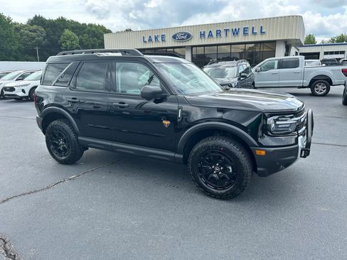 New 2025 Ford Bronco Sport Badlands w/ Sasquatch Badlands Package AWD/4WD image 2