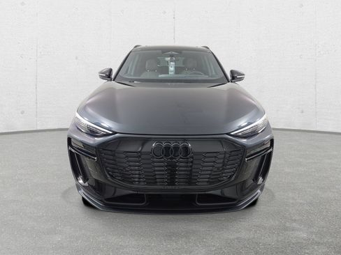 New 2027 Audi Q6 e-tron Premium Plus AWD/4WD image 2