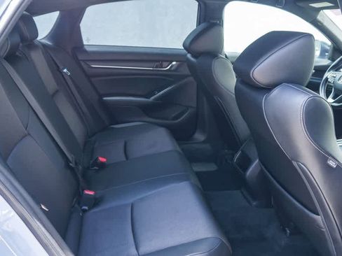 Used 2022 Honda Accord Sport image 12
