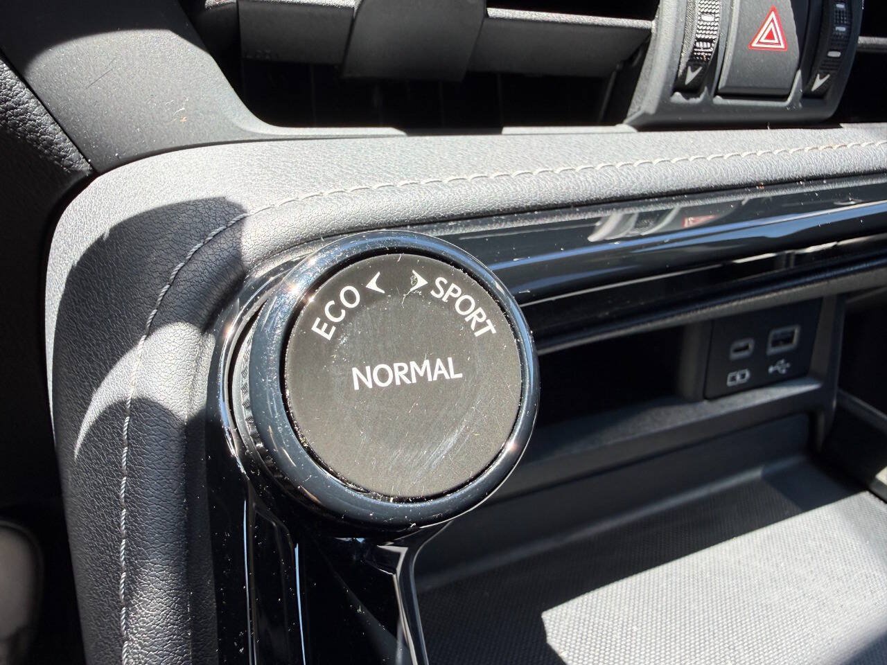 Used 2023 Lexus NX 250 FWD image 41
