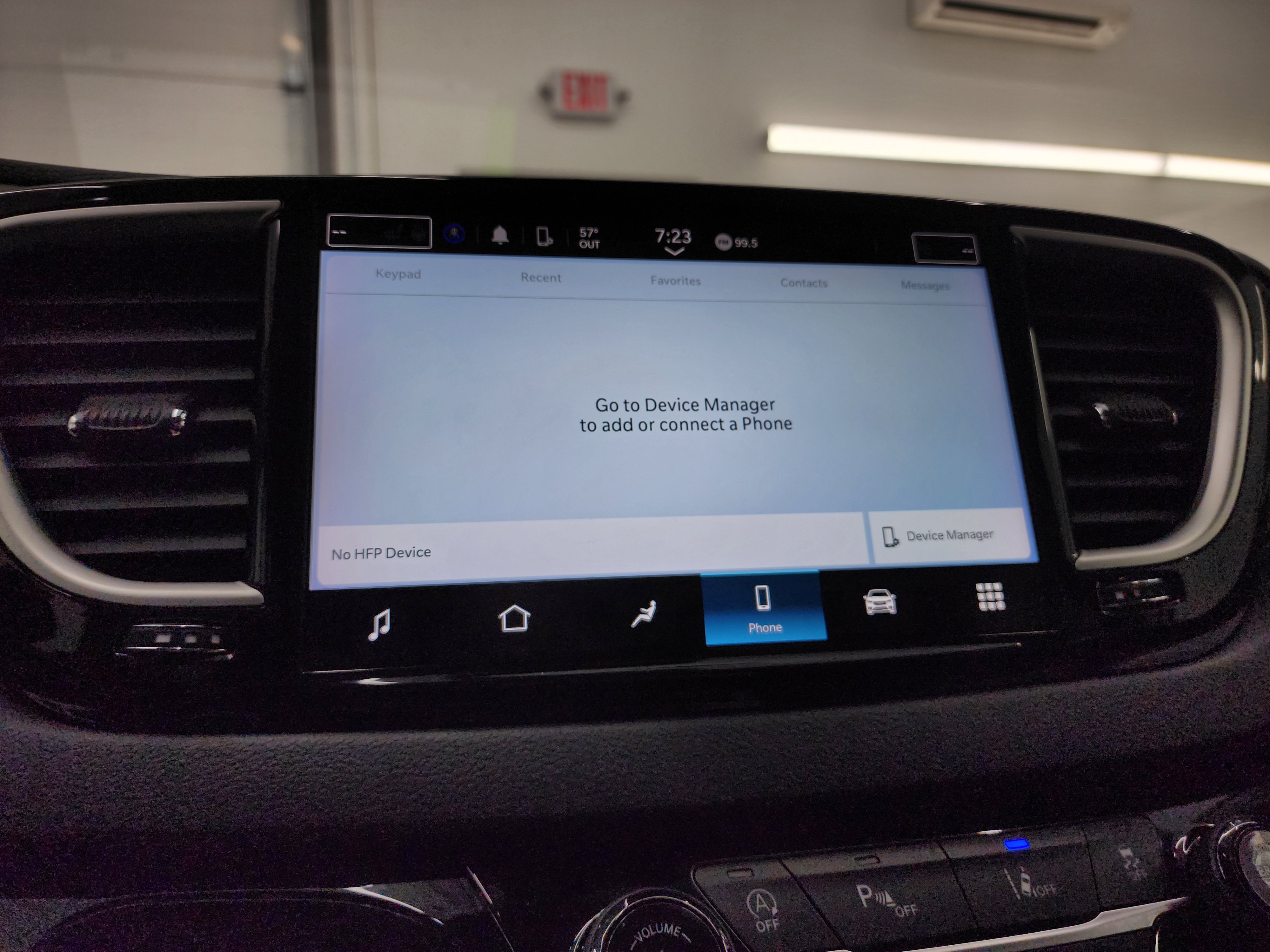Used 2024 Chrysler Pacifica Touring-L FWD image 52