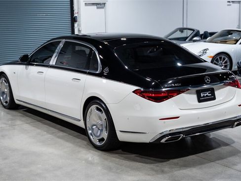Used 2023 Mercedes-Benz Maybach S 680 4MATIC image 4