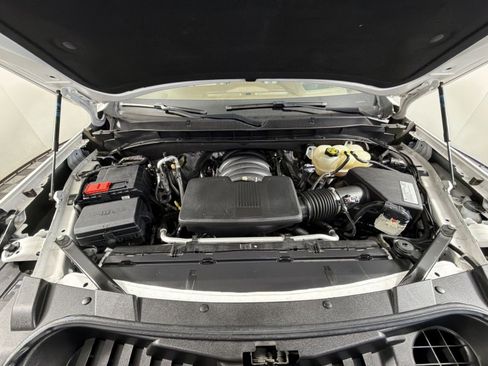 Used 2021 Chevrolet Suburban High Country image 29