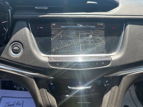 Used 2019 Cadillac XT5 Premium Luxury AWD/4WD image 16